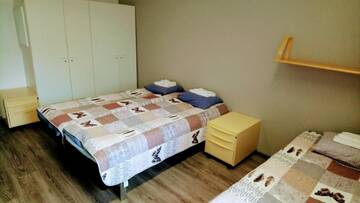 Фото номера Трехместный номер эконом-класса Хостелы Hostel Vanha Koulu г. Monola 2